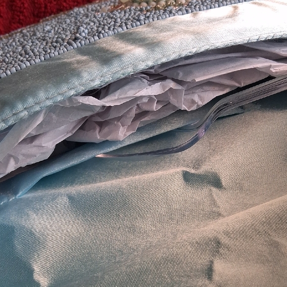 Viral Beaded Sea Turtle Design Shoulder bag. NWT. Absolutely gorgeous!! - Picture 8 of 13